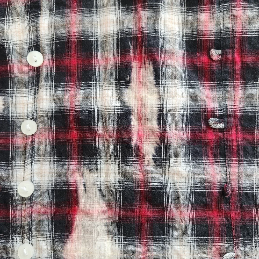 Romeo & Juliet Couture Western Plaid Button-Down Shirt  Size Large